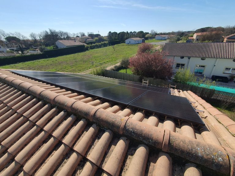 chantier launaguet - panneau dualsun 500W